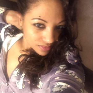 Meet your Posher, Raysa